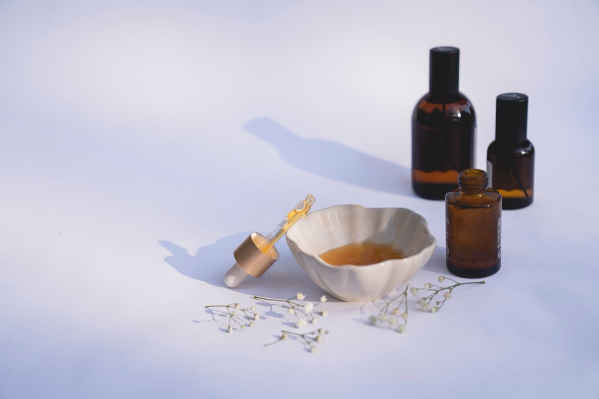 Produtos de cuidados com a pele de luxo e cosméticos