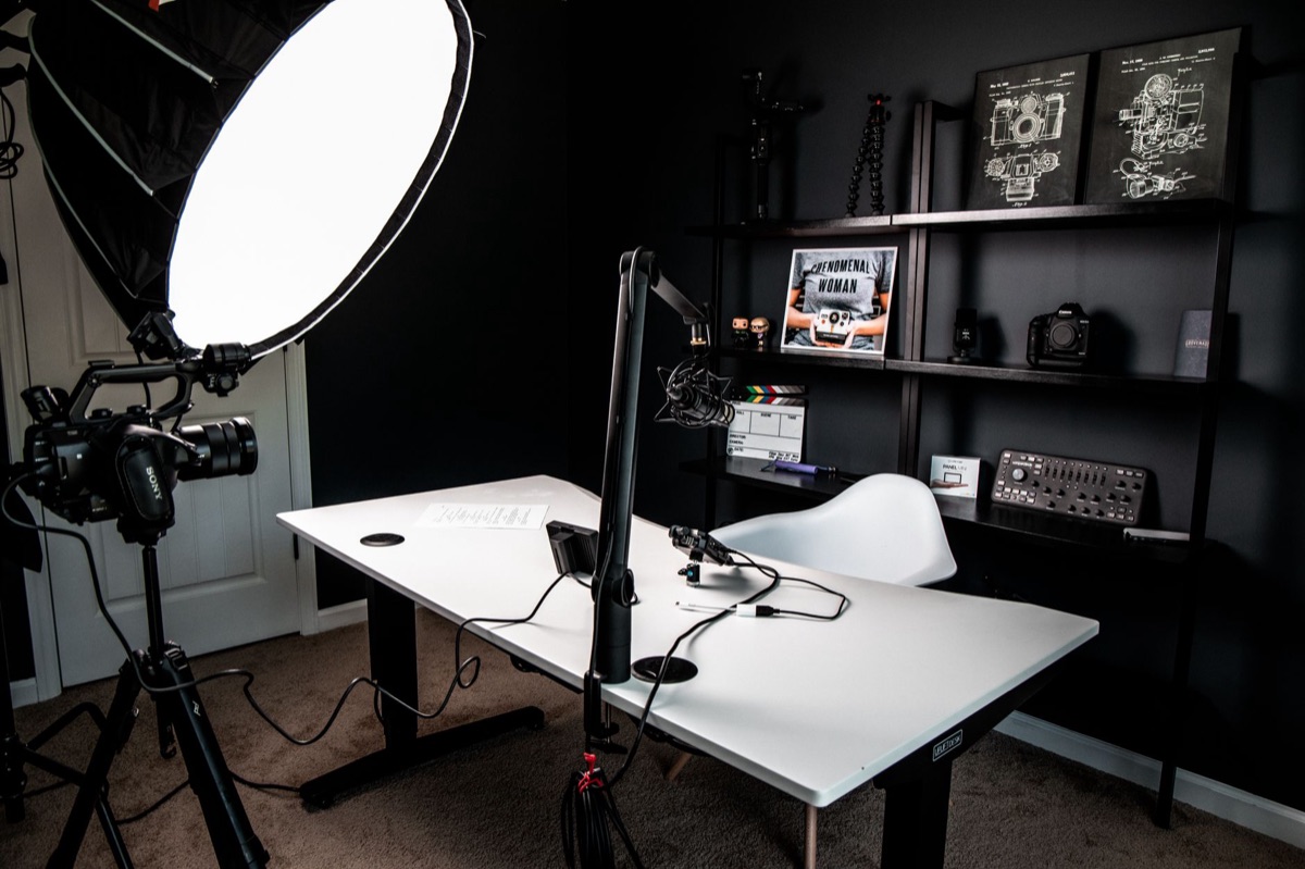 Laura Kampf studio setup