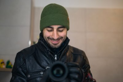Slow Vlogging Alemán: Conexión Genuina vs. Hiper-Edición Viral
