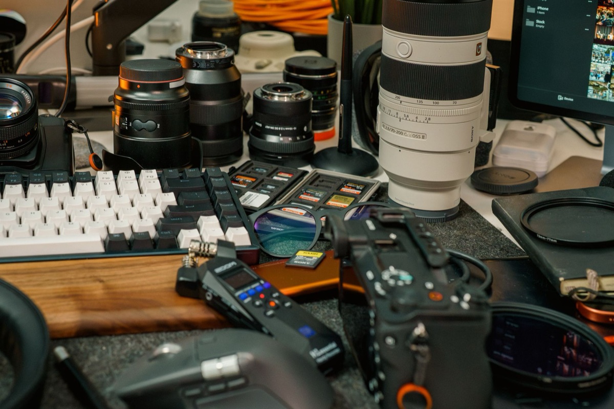 Setup de matériel technique en studio allemand