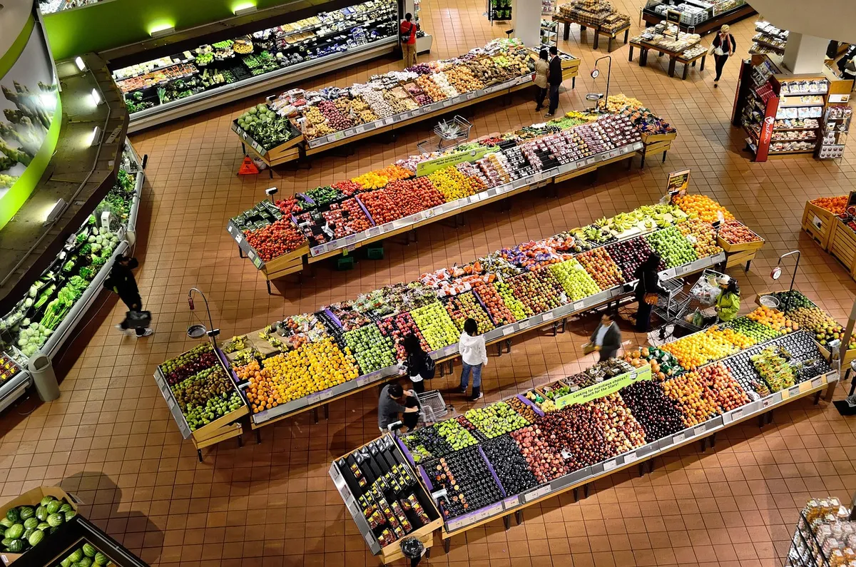超商、攤位、冷卻架、市場、食物、新鮮、商店、有機、蔬菜、健康、超商、商店、水果、熟透、黃色、新鮮度、市場、超級市場
